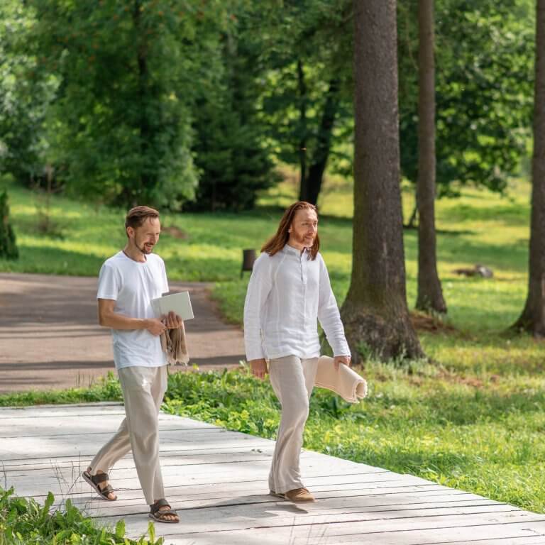 e2858c1a-9aee-435d-9e32-fd527d3a1680rd